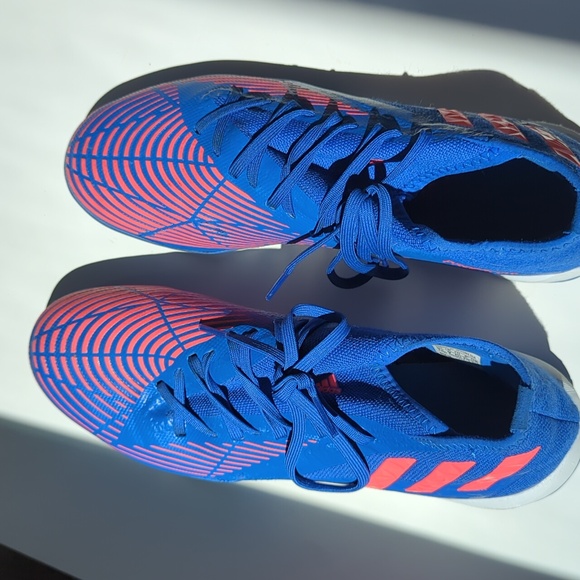 Adidas Predator men\'s 9.5 sneakers blue white laces main image 9